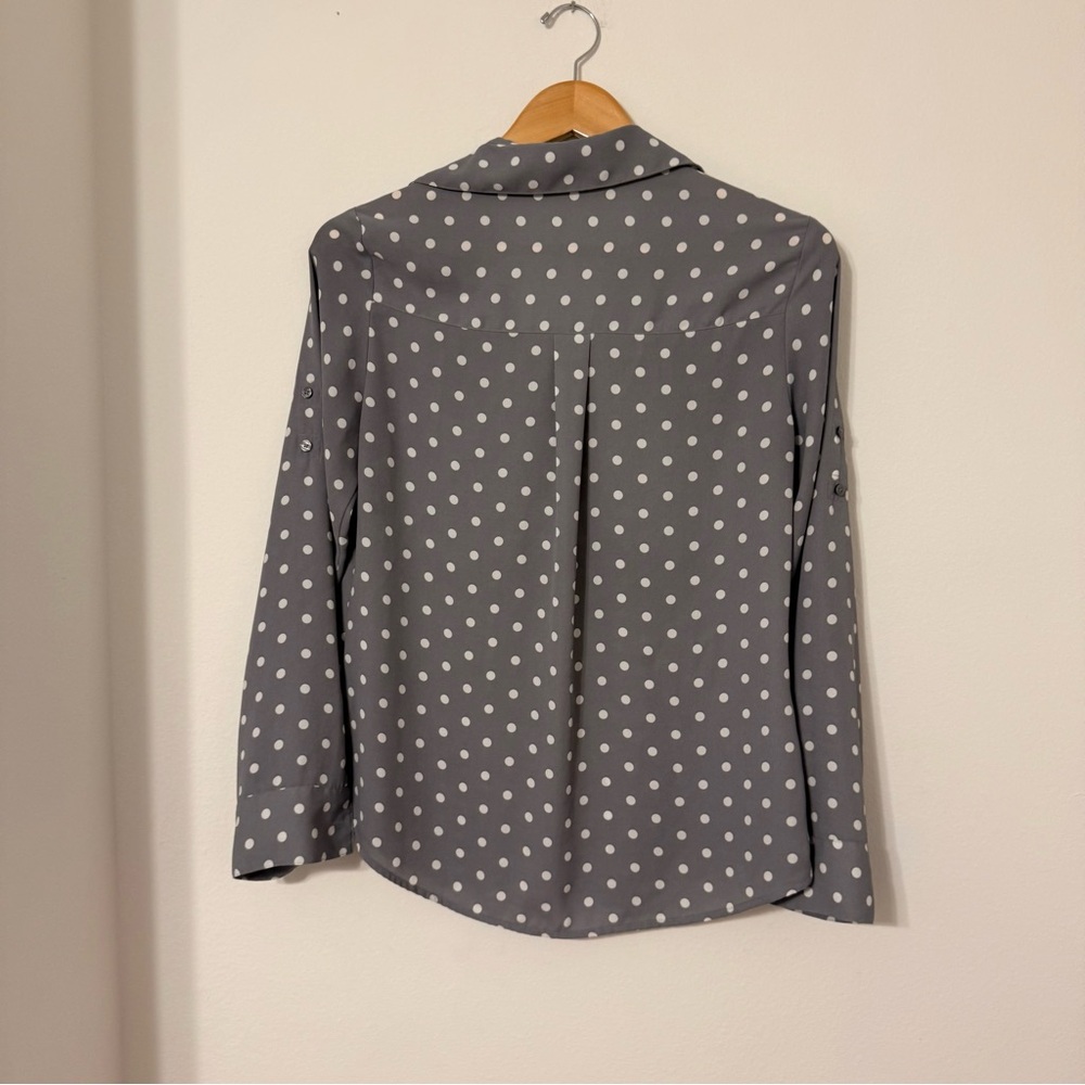 Express Portofino Shirt Small Gray White Polka Dot Button Front Blouse - Picture 2 of 9